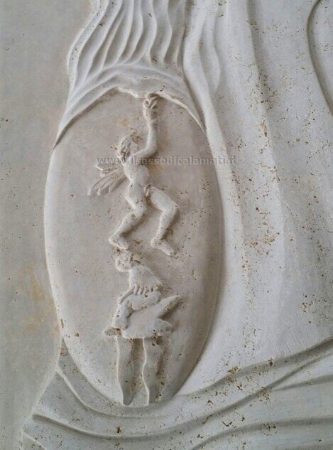 altorilievo santa
