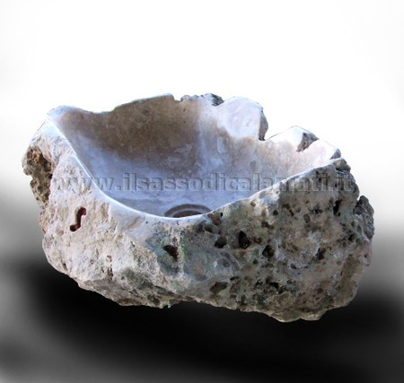 lavabo da roccia di pietra
