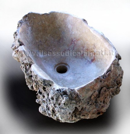 lavabo da roccia di pietra rosa