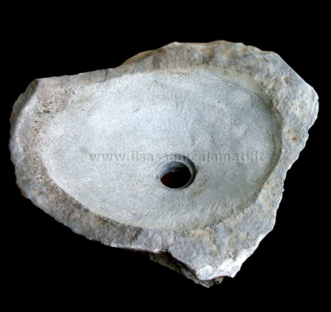 lavabo da macigno naturale