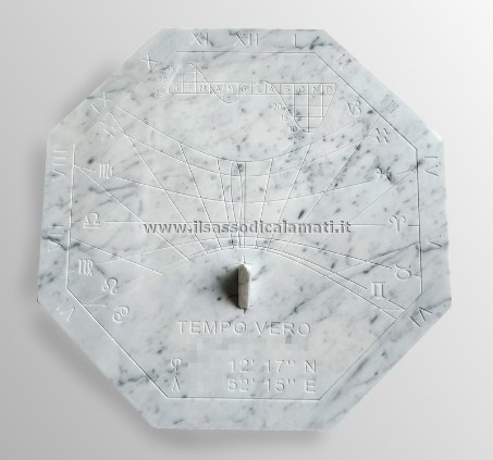 orologio solare in marmo ottagonale