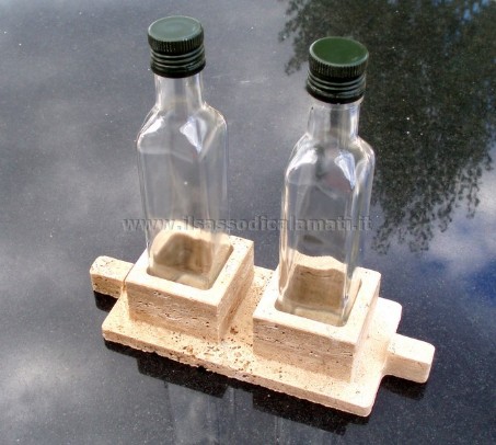 olio aceto in travertino