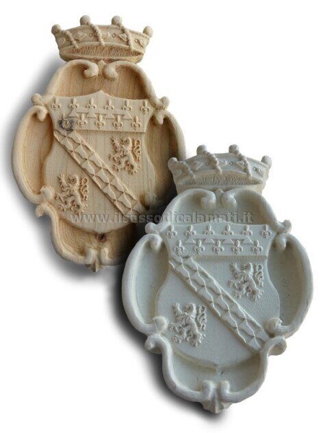 stemmi famiglia in legno