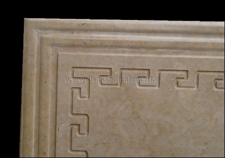 tavolo in marmo etrusco