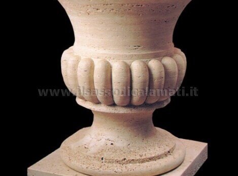 vaso in travertino